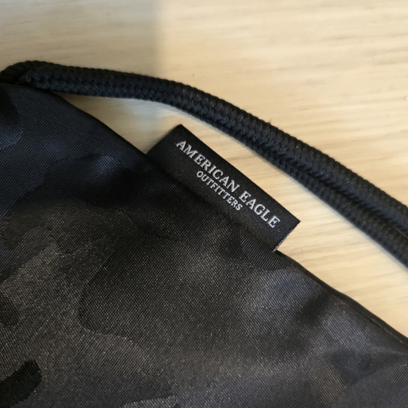 NWT American Eagle Camo String Backpack Black Blue - Picture 3 of 5